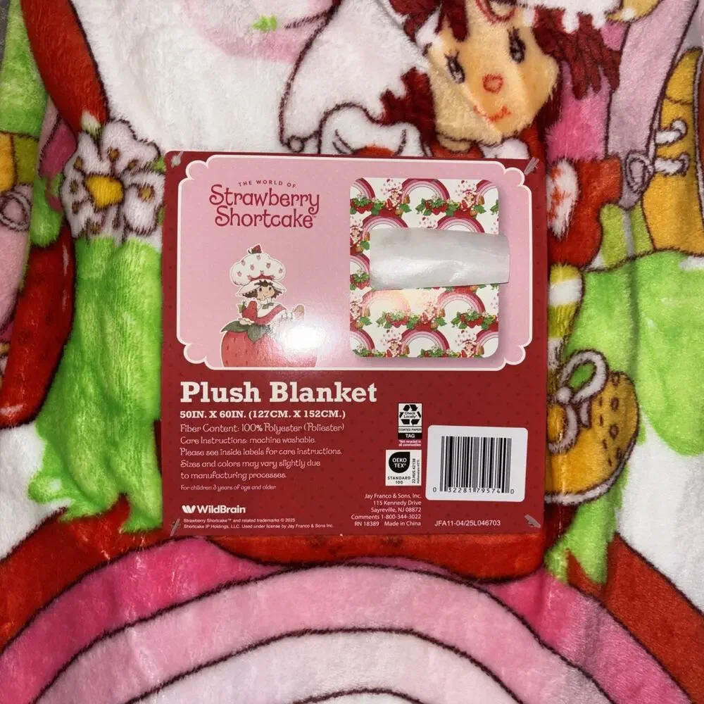 Strawberry Shortcake Throw Blanket 50